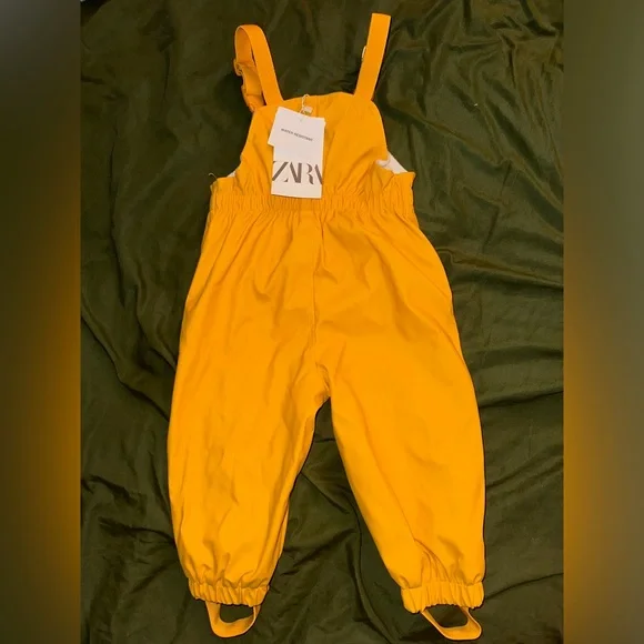 Zara jumpsuit - Picture 2 of 2